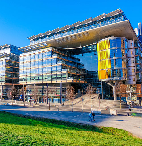 de-potsdamer-platz-building-thumbnail.jpg